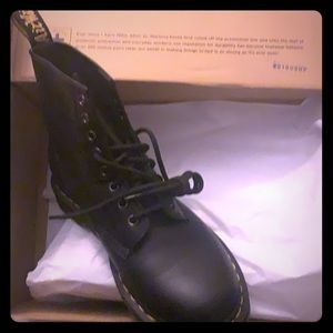 Bought two of the same pair